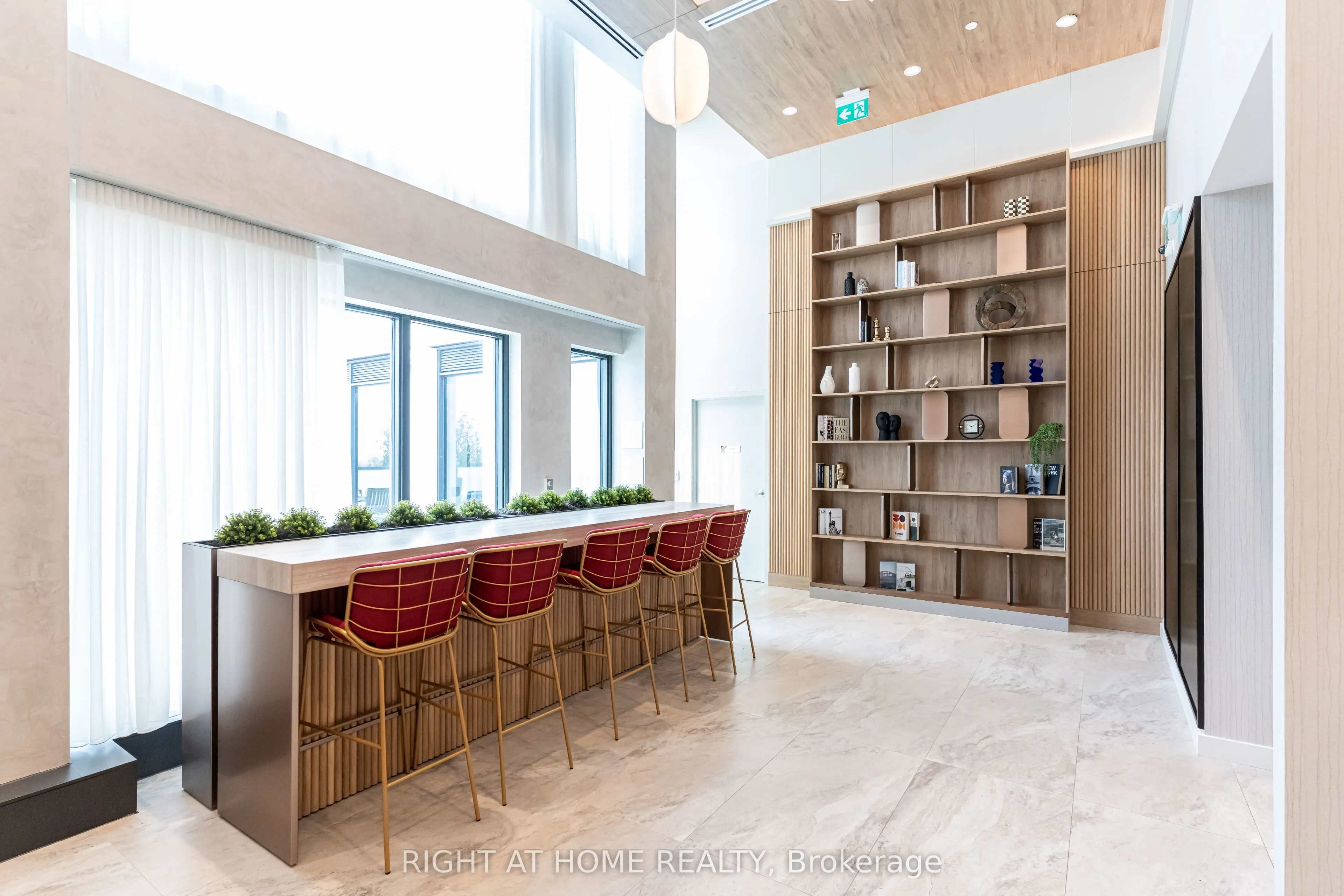 1100 Sheppard Avenue W #908