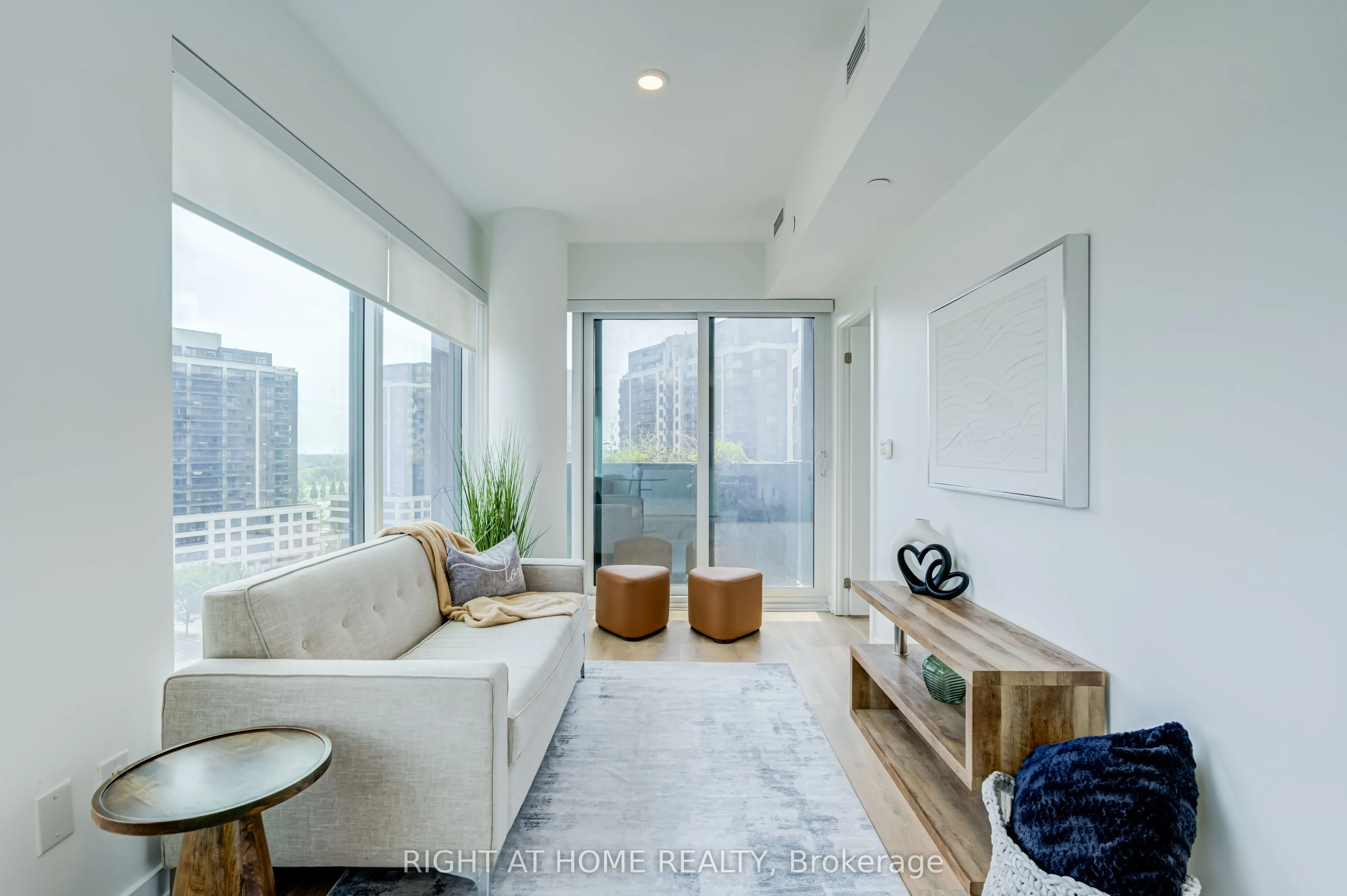 1100 Sheppard Avenue W #908