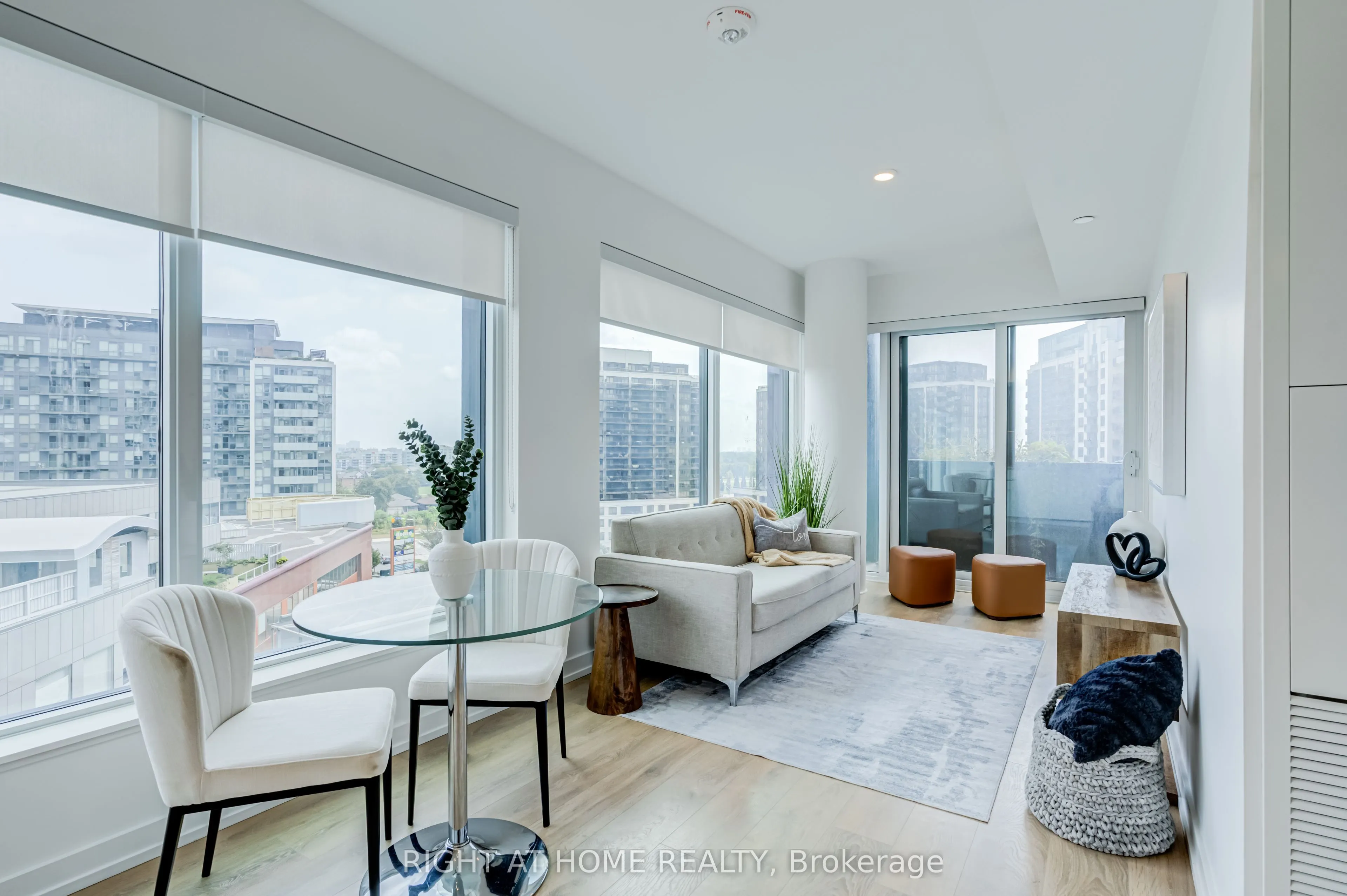 1100 Sheppard Avenue W #908