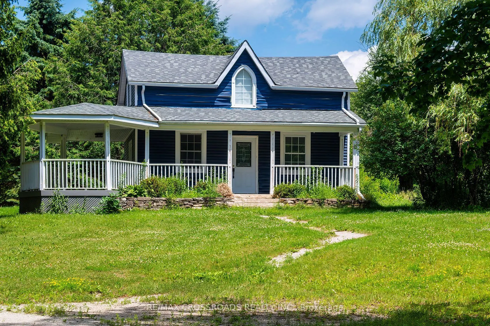 15135 Rockside Road