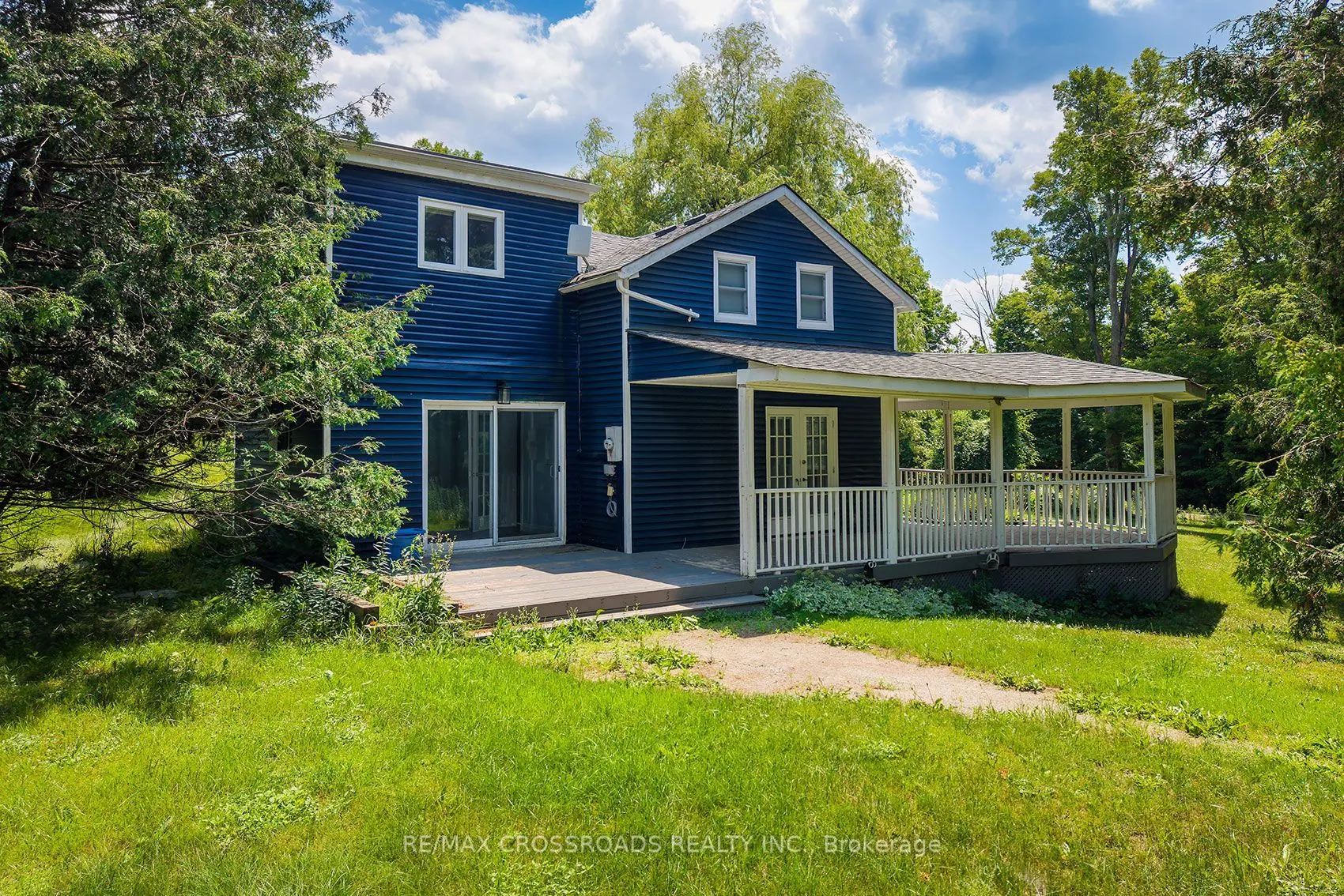 15135 Rockside Road
