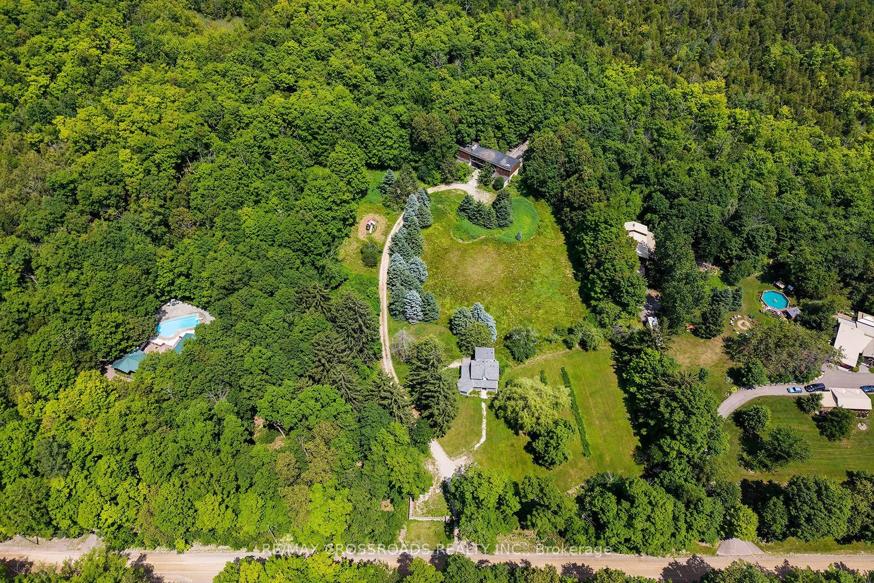 15135 Rockside Road