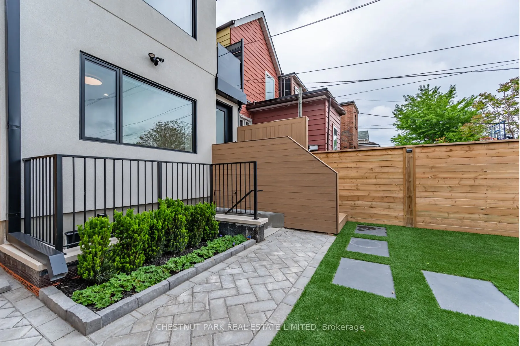 594 Concord Avenue #Lower