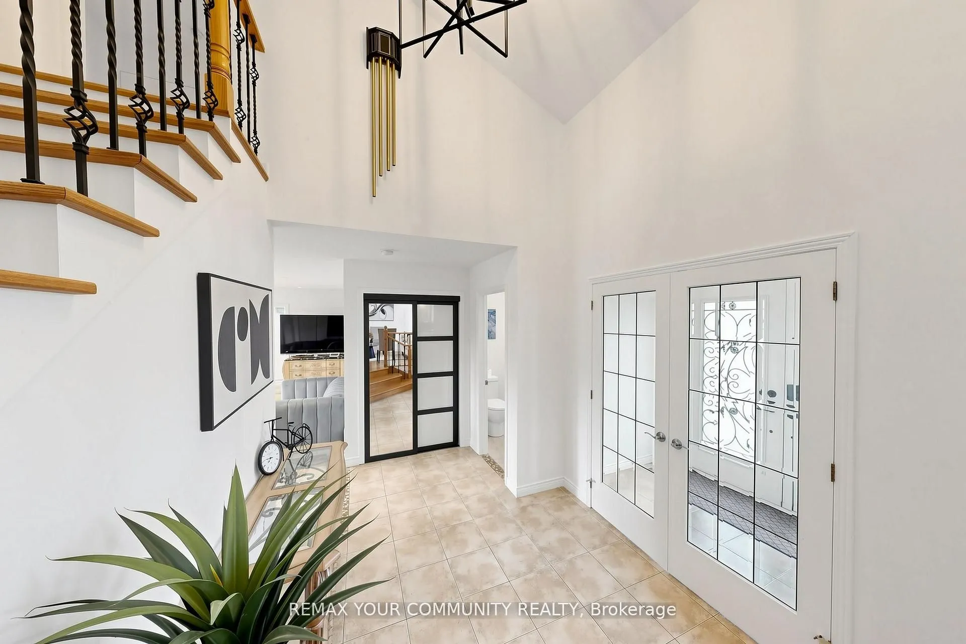 32 Brawton Drive N
