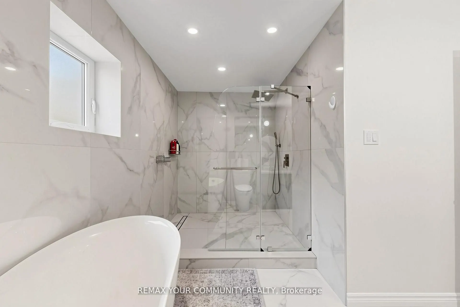 32 Brawton Drive N