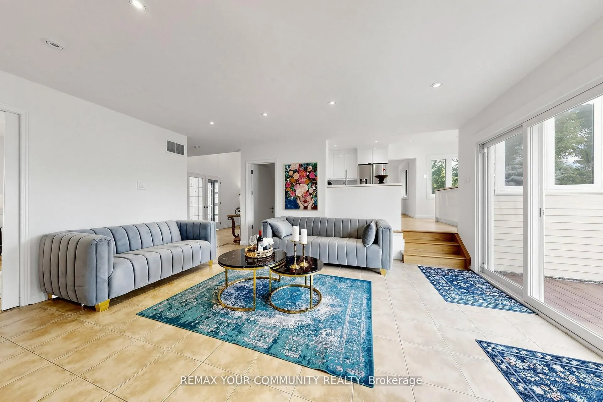 32 Brawton Drive N