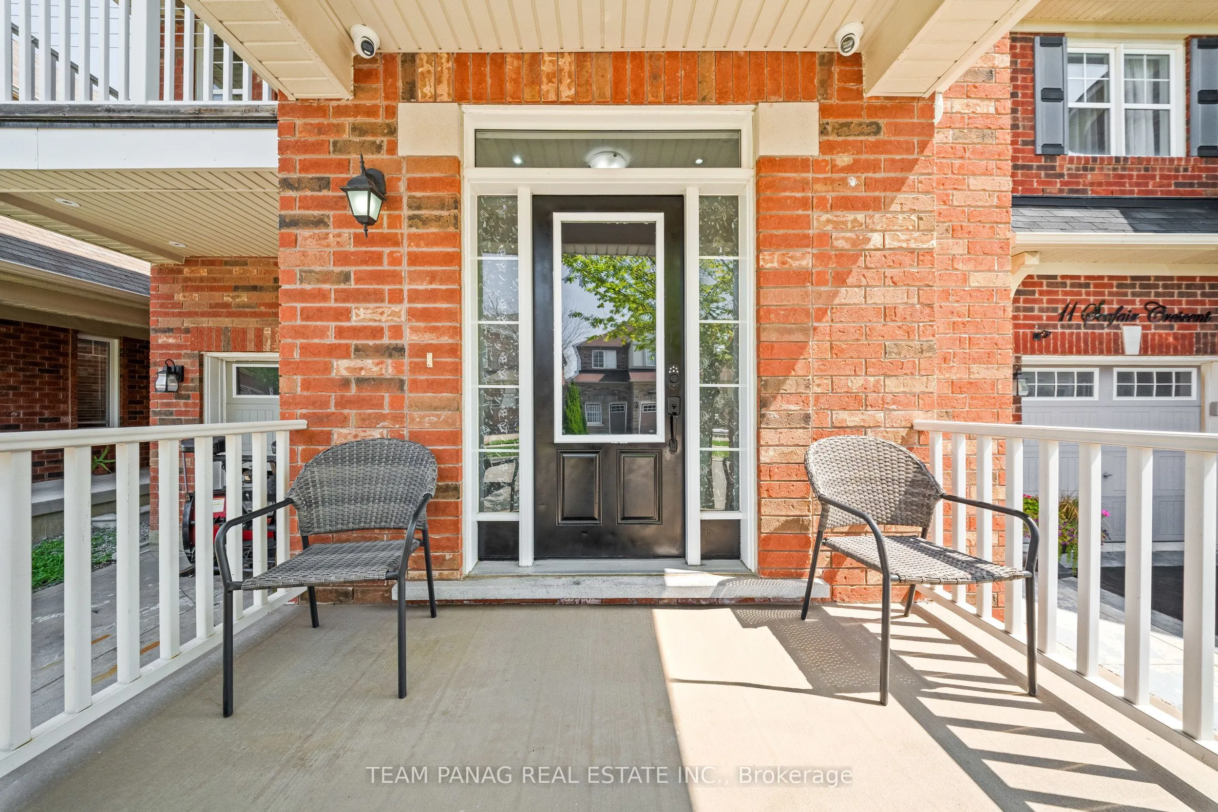 13 Seafair Crescent