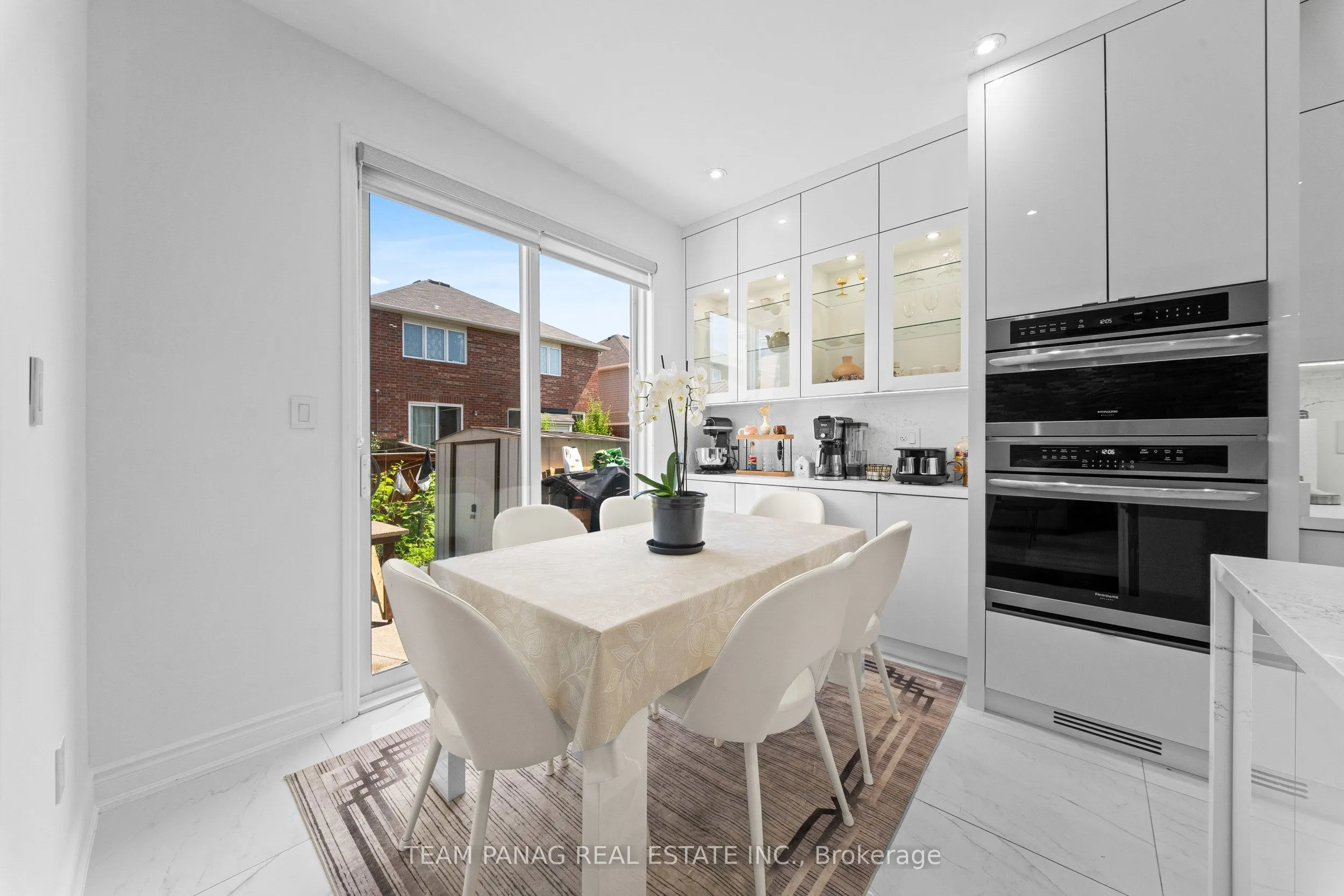 13 Seafair Crescent