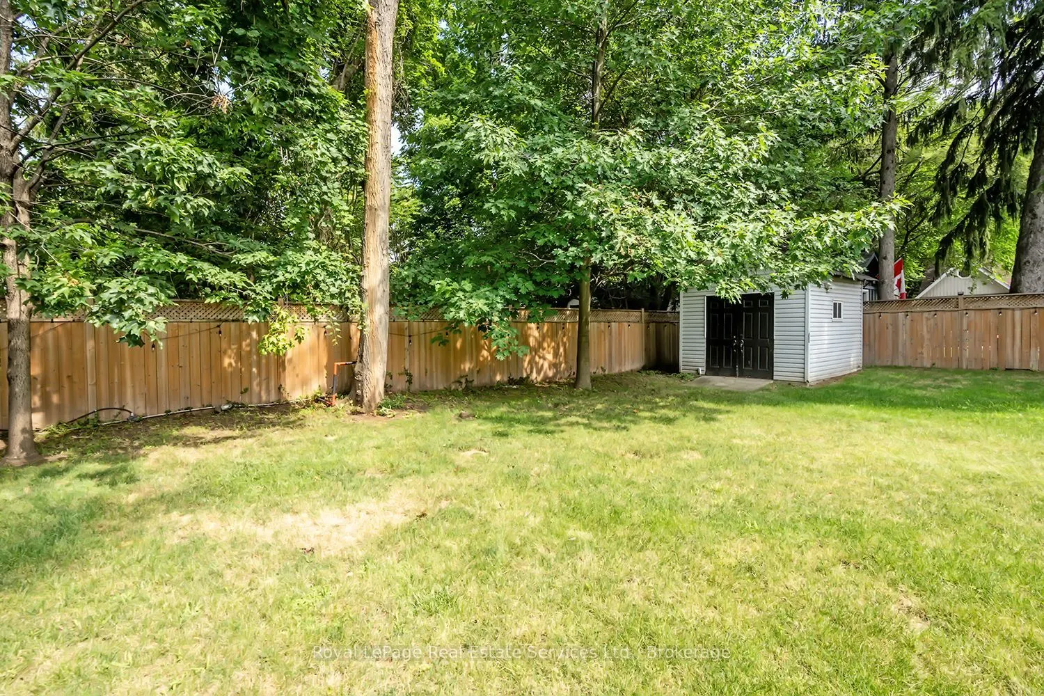 59 Fairwood Place E