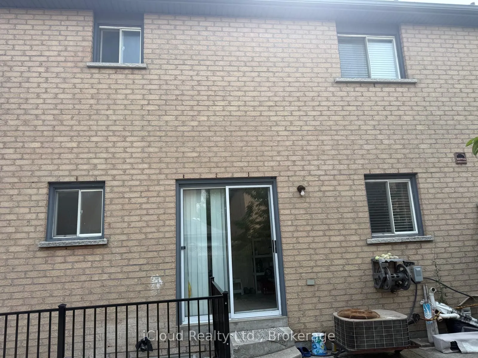 5 Flatlands Way