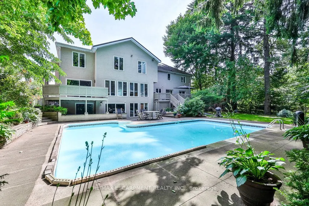 1430 Hurontario Street #A