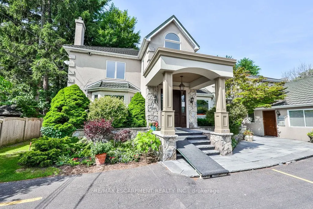 1430 Hurontario Street #A