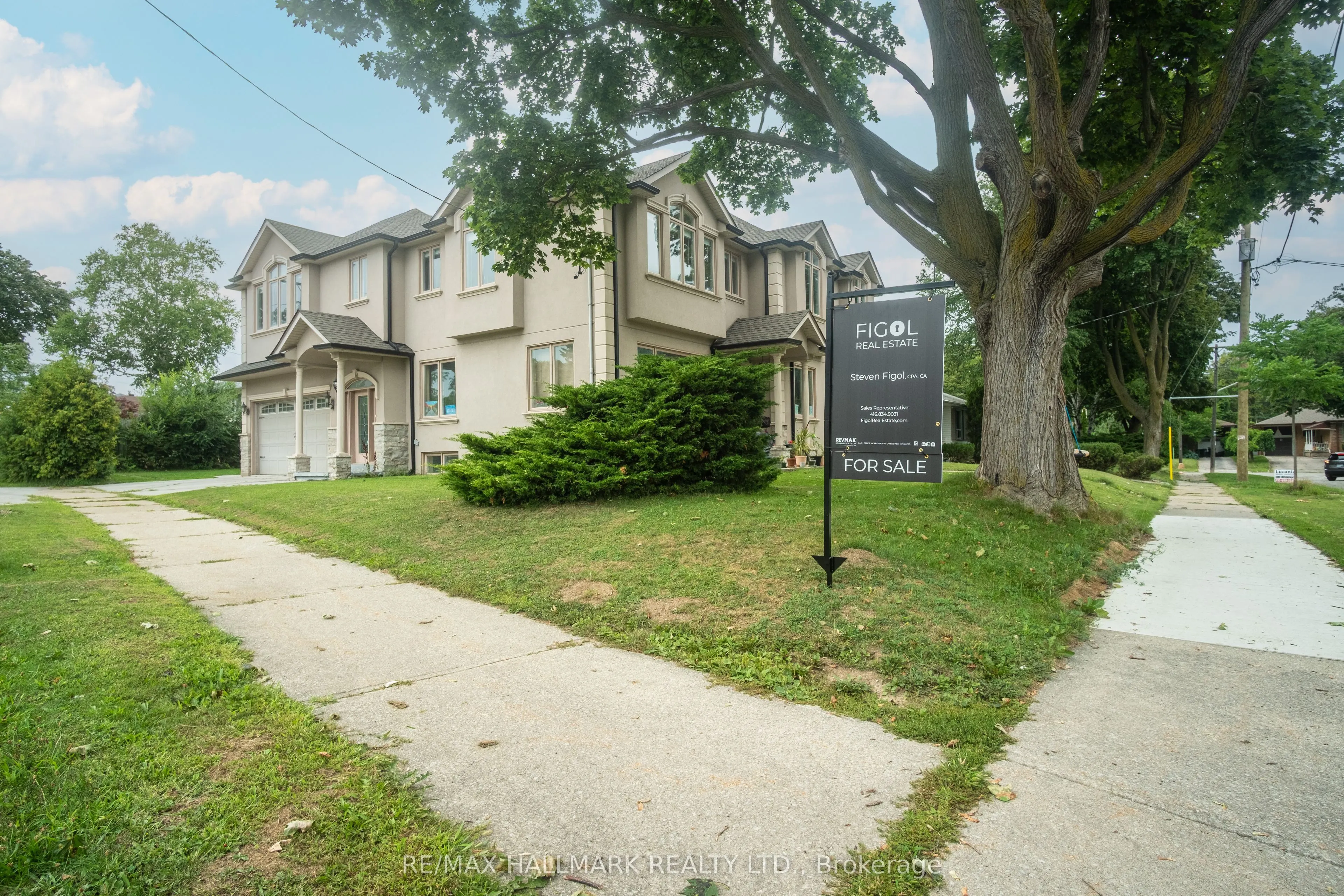 6 Griggsden Avenue