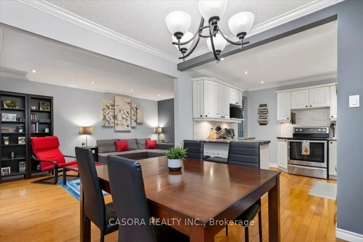 479 WOODVIEW Road #11
