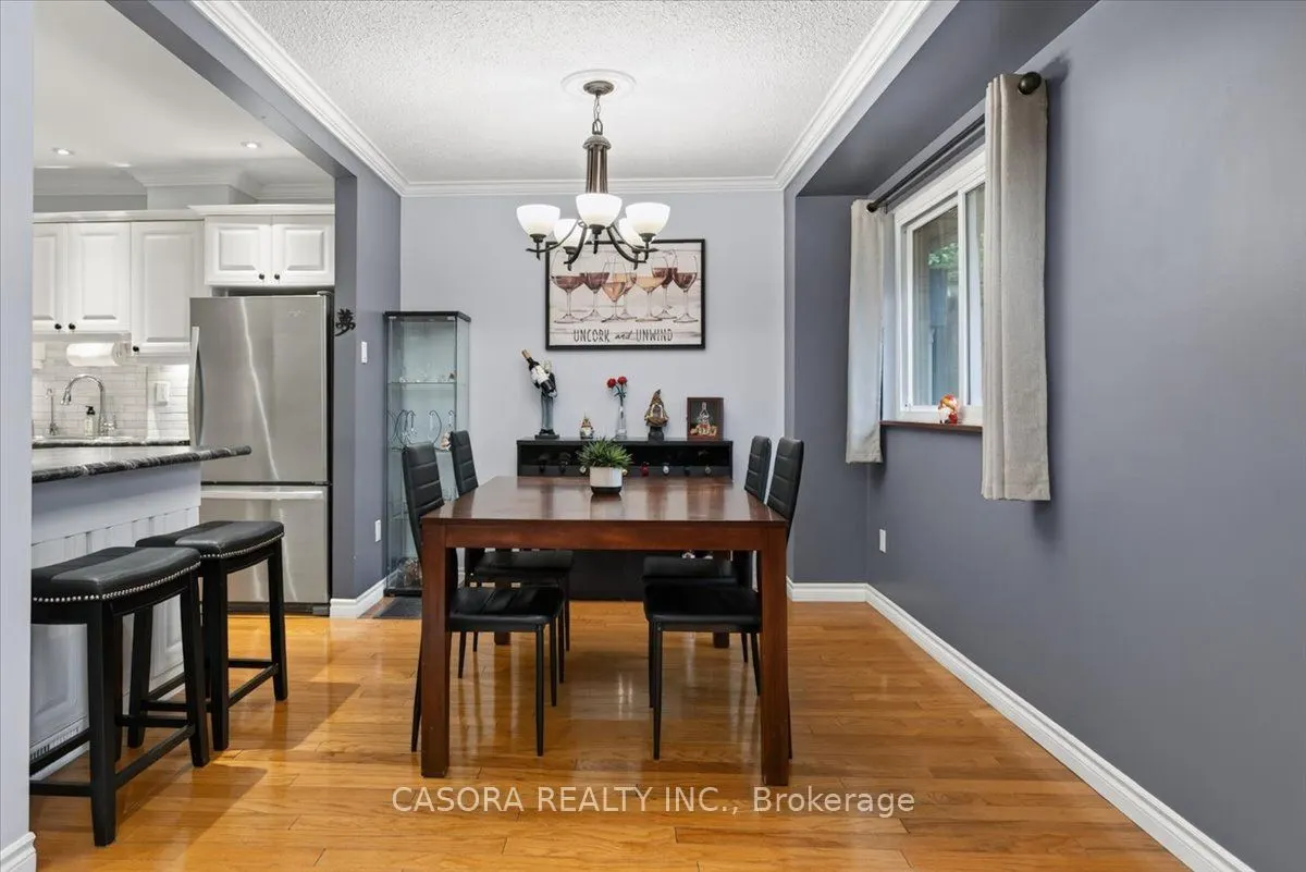 479 WOODVIEW Road #11