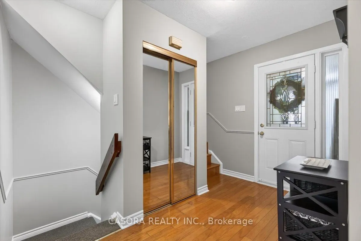 479 WOODVIEW Road #11