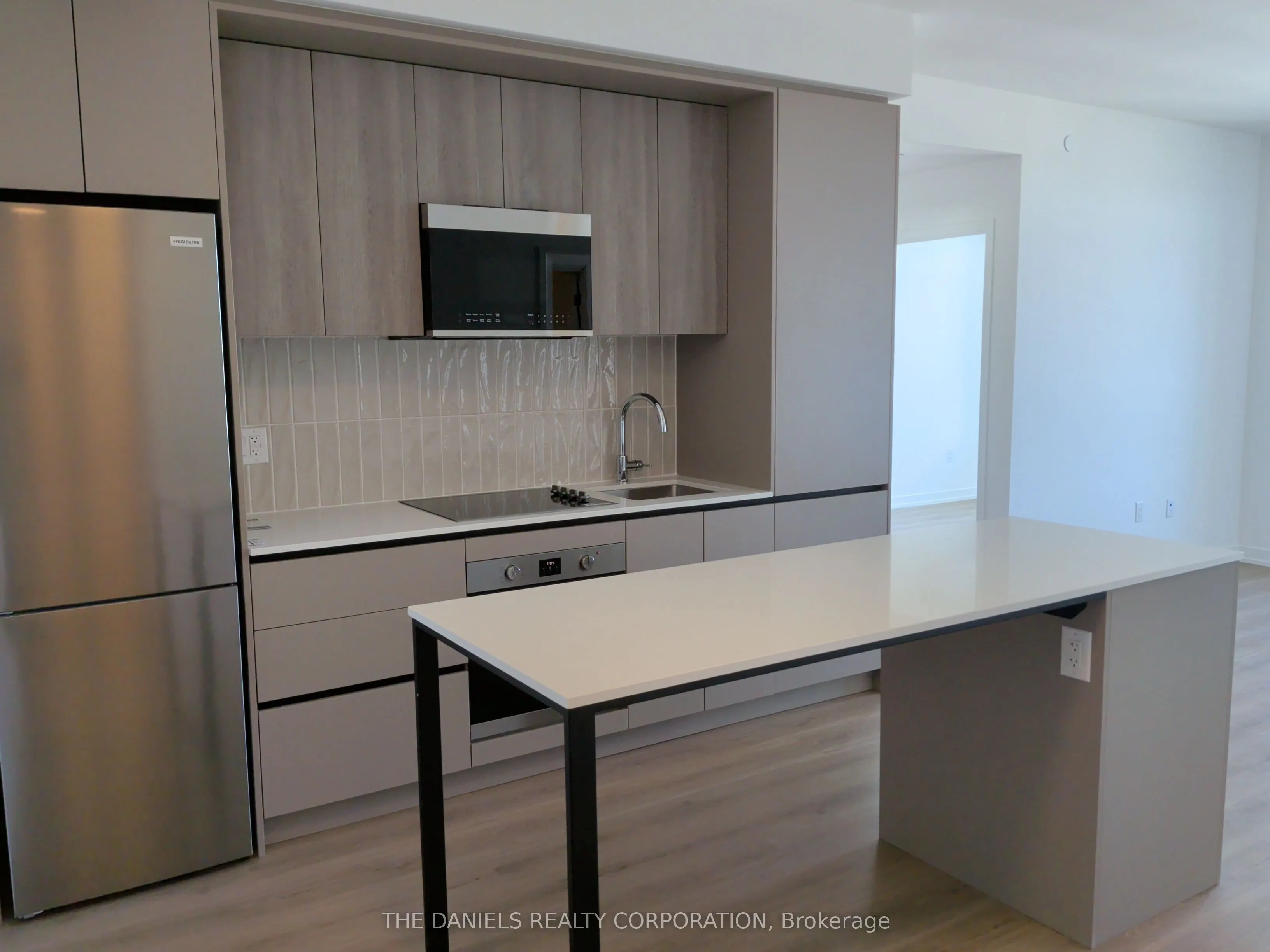 2485 Eglinton Avenue W #1409