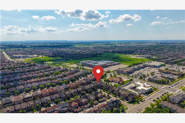 5578 Waterwind Crescent