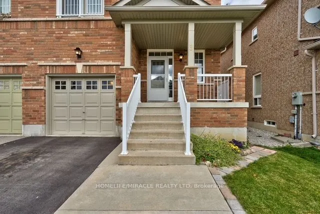 3 Ashdale Road