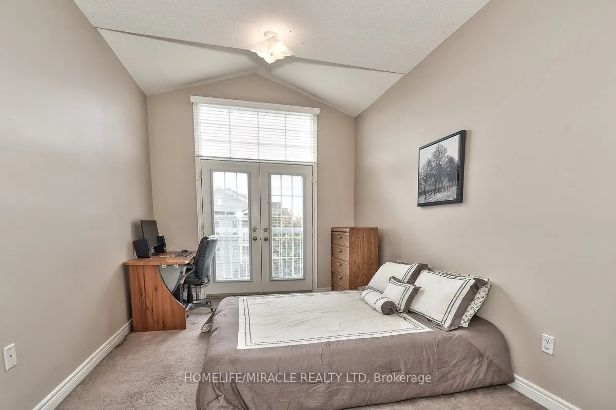 3 Ashdale Road