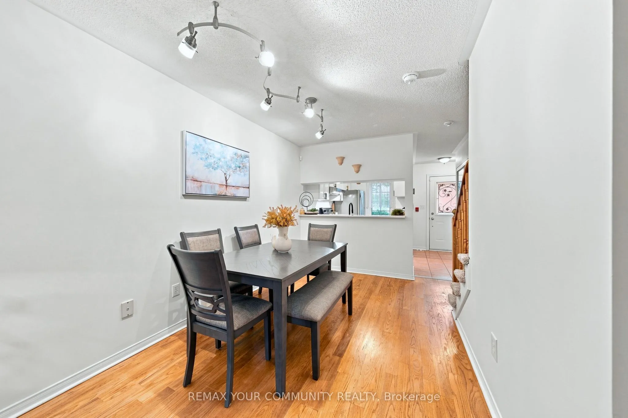 210 Manitoba Street #11