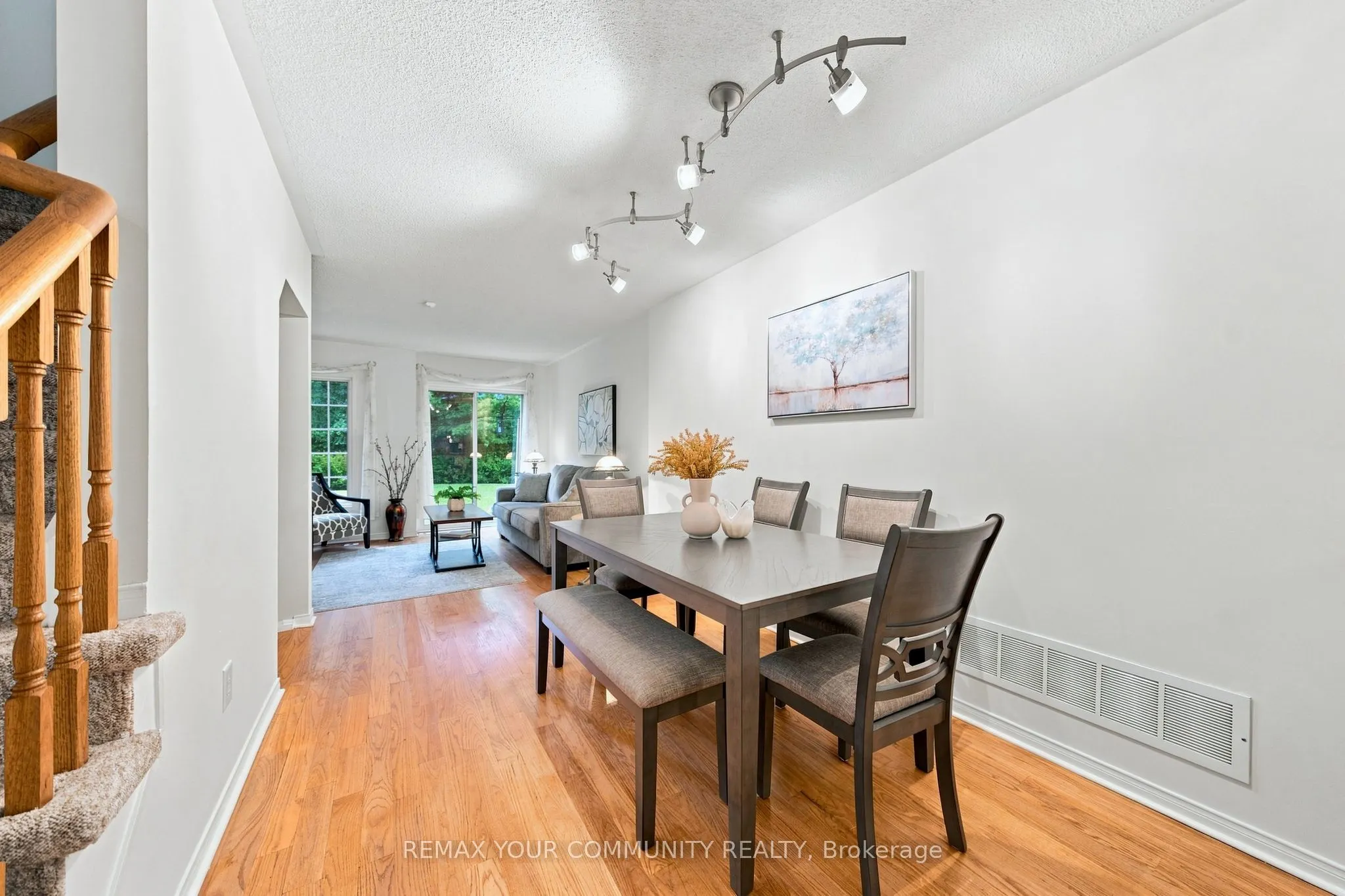 210 Manitoba Street #11