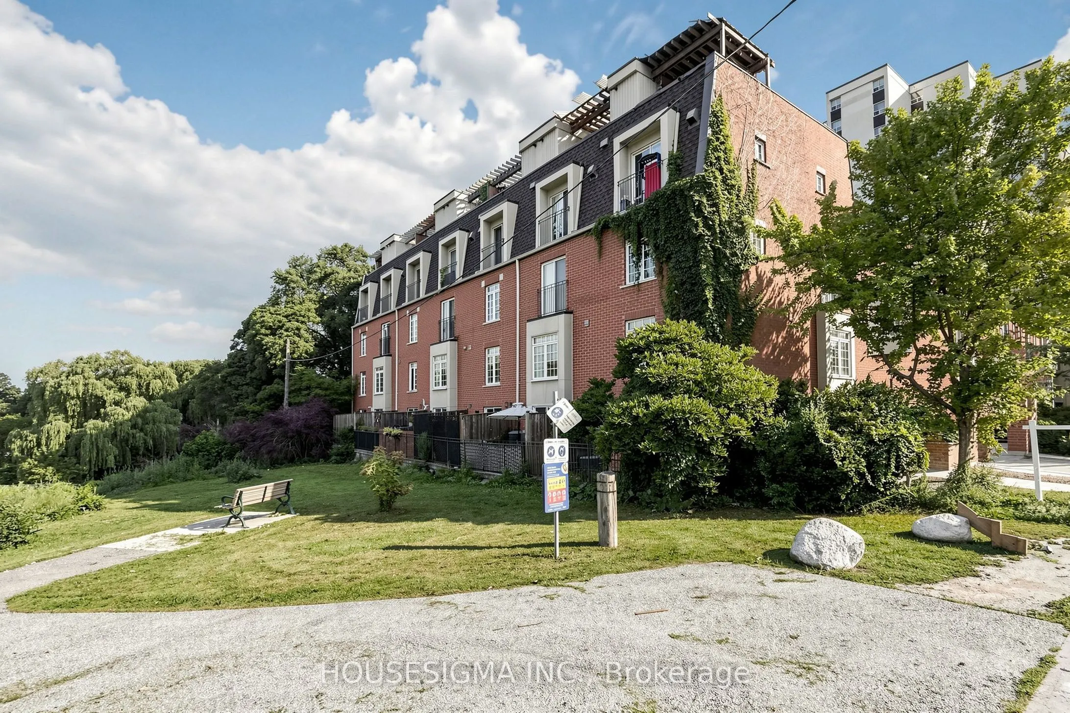 870 Jane Street #106