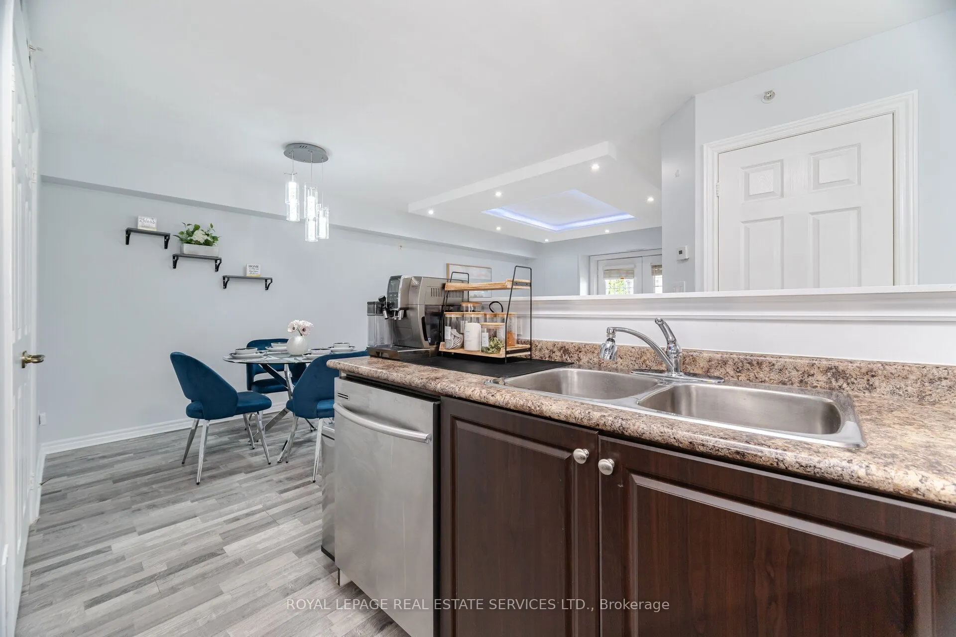 1471 Maple Avenue N #110