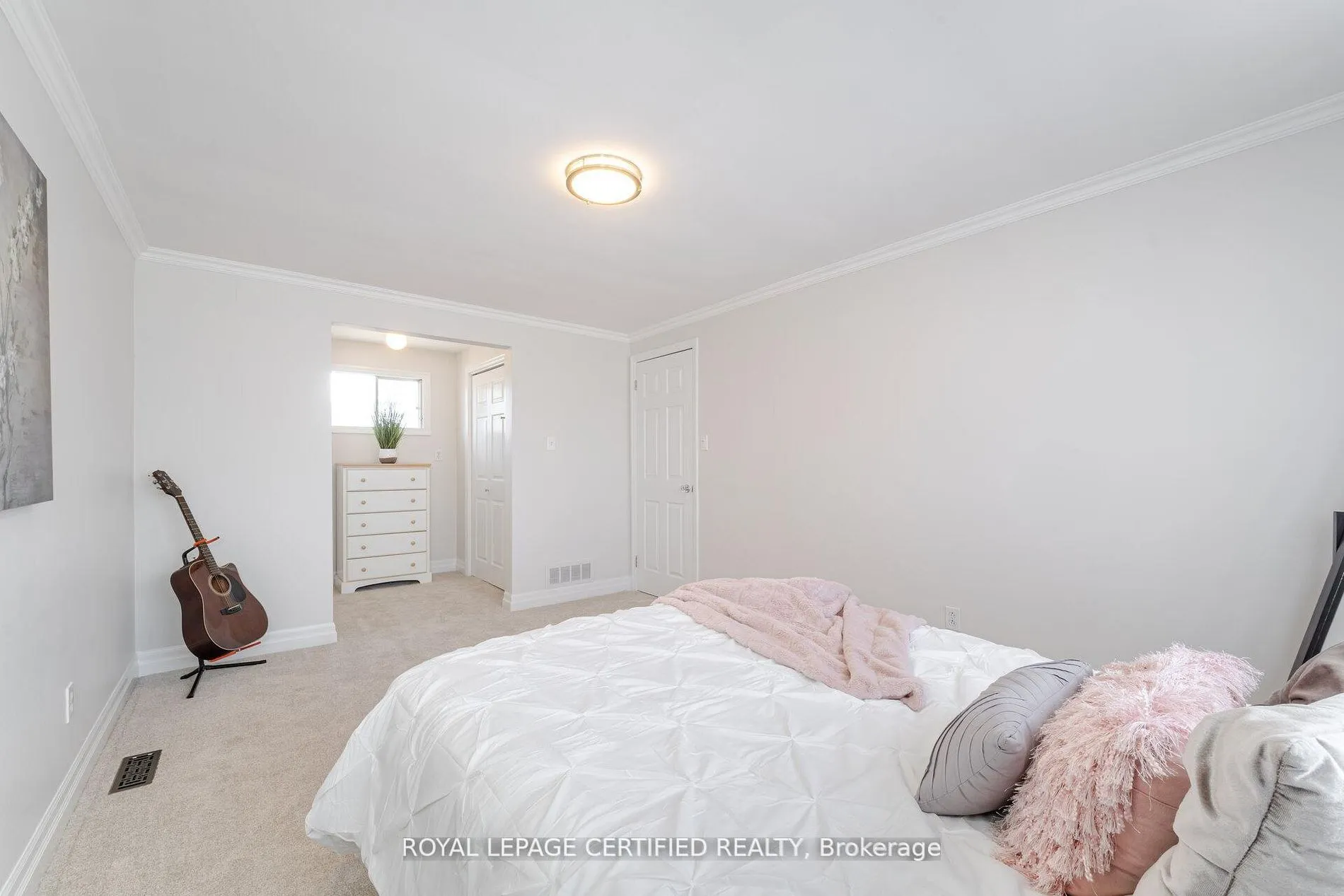 5 Stockman Crescent