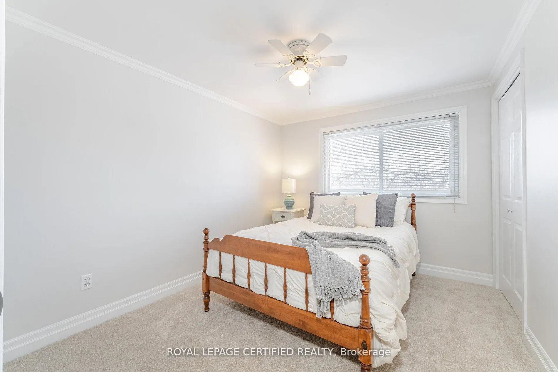 5 Stockman Crescent