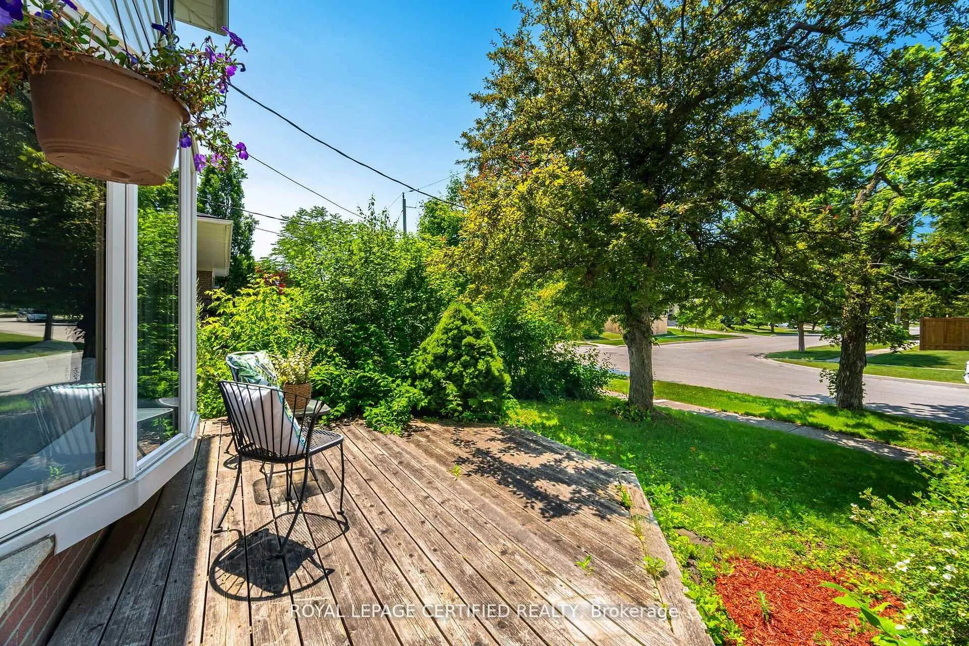 5 Stockman Crescent
