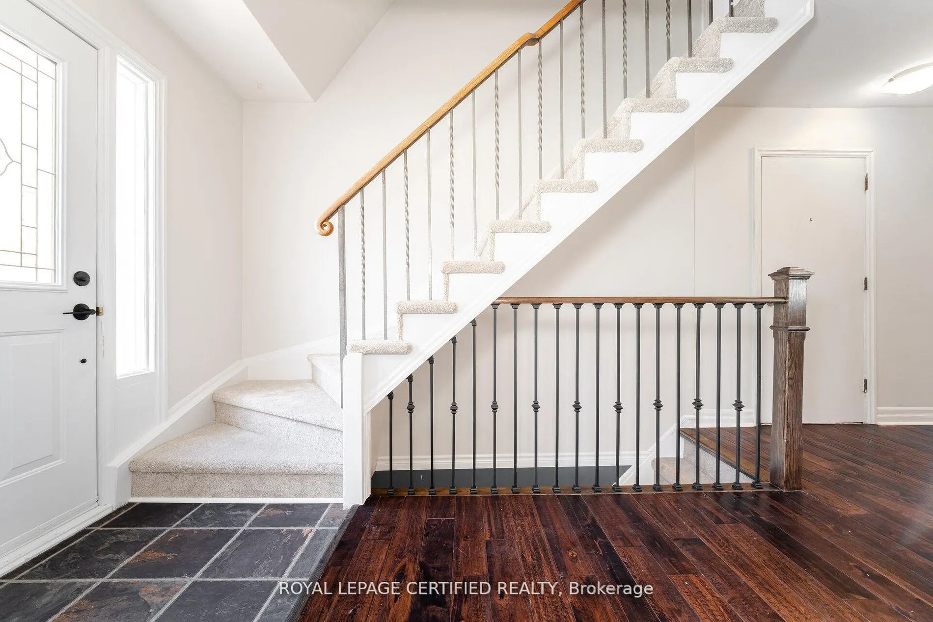 5 Stockman Crescent