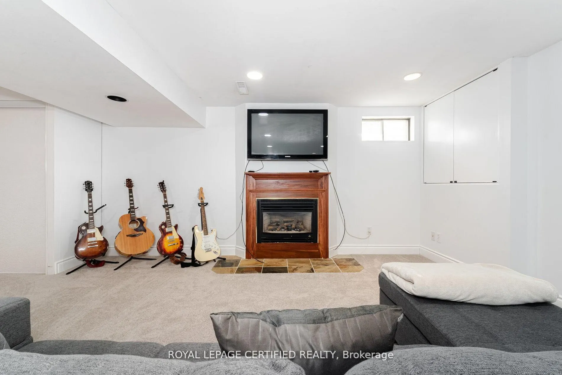 5 Stockman Crescent