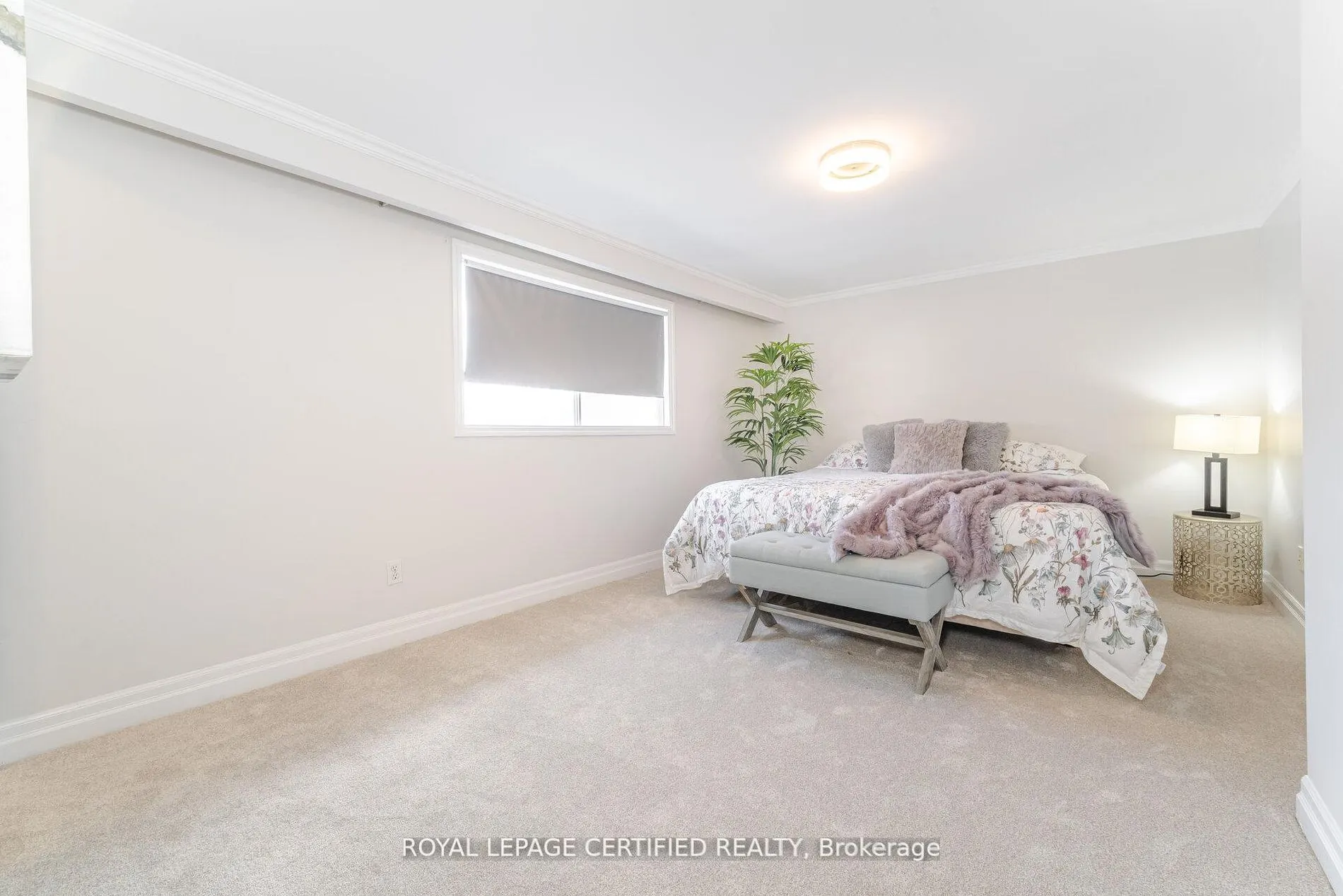 5 Stockman Crescent