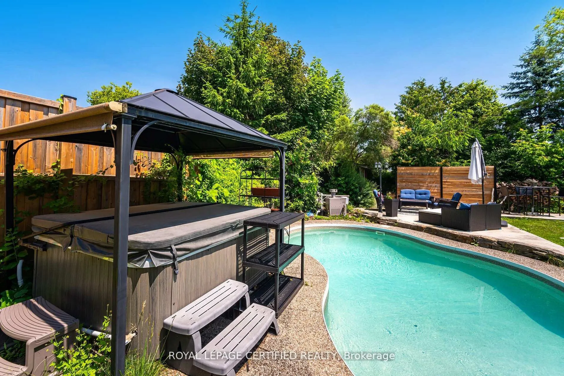 5 Stockman Crescent
