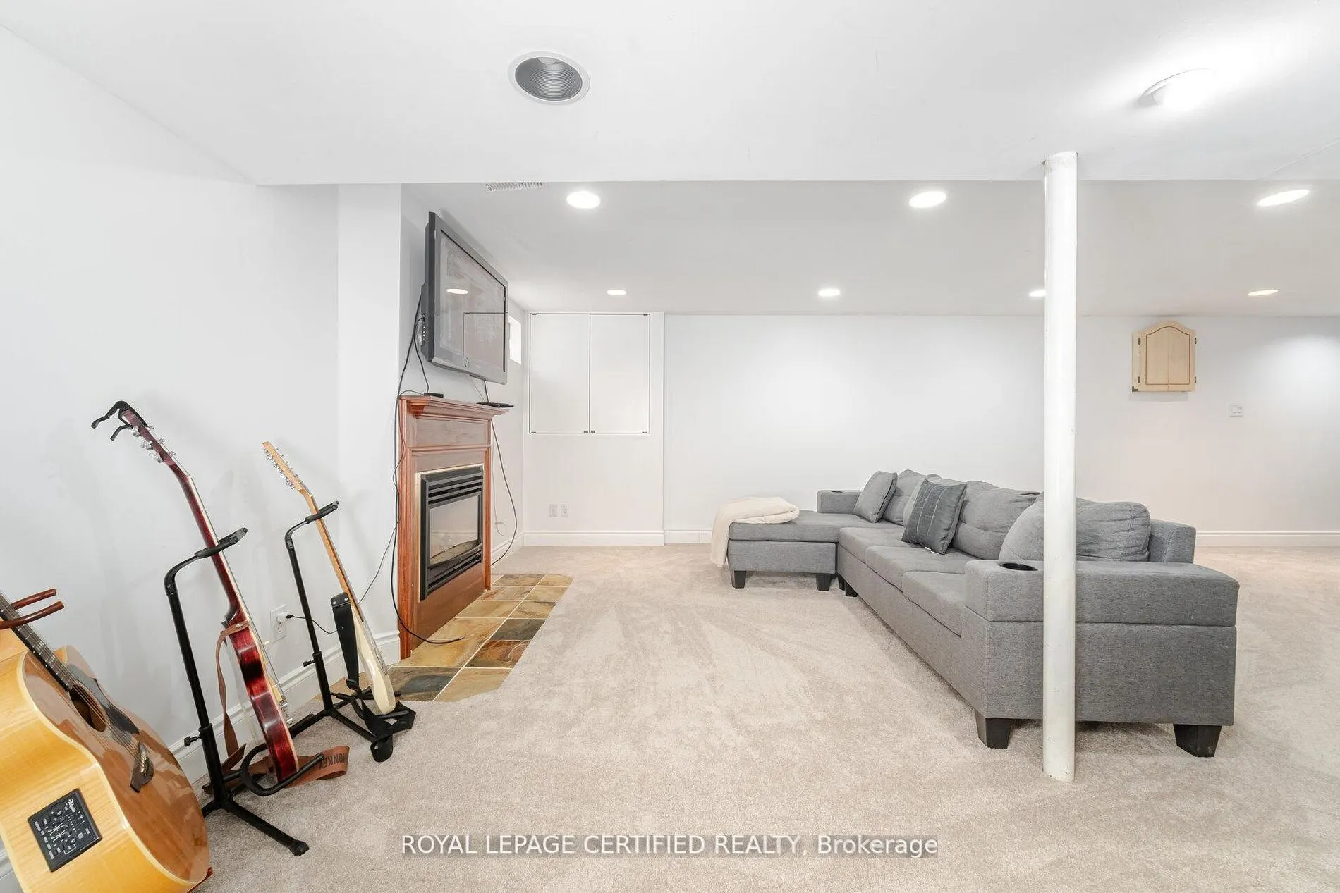 5 Stockman Crescent