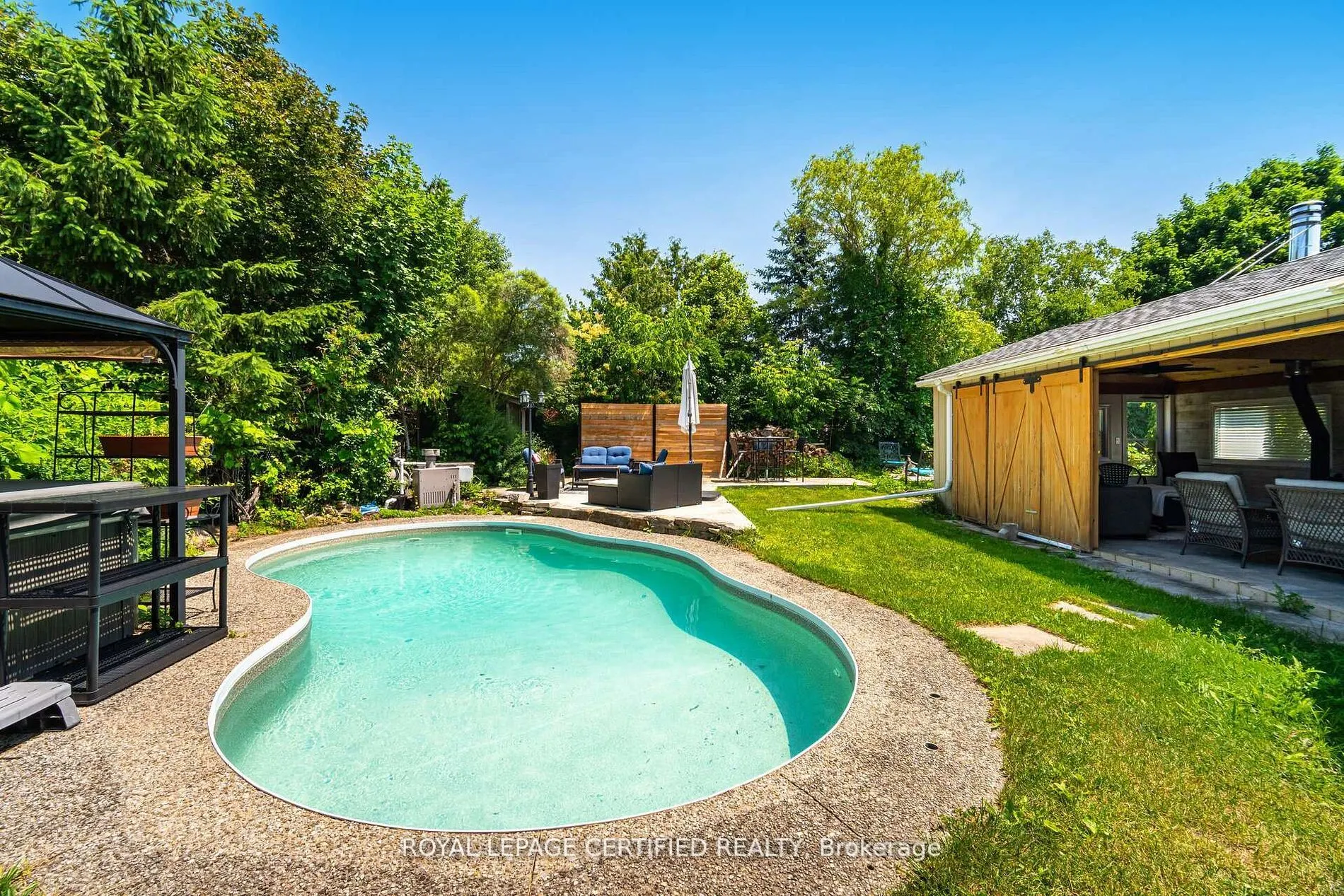 5 Stockman Crescent
