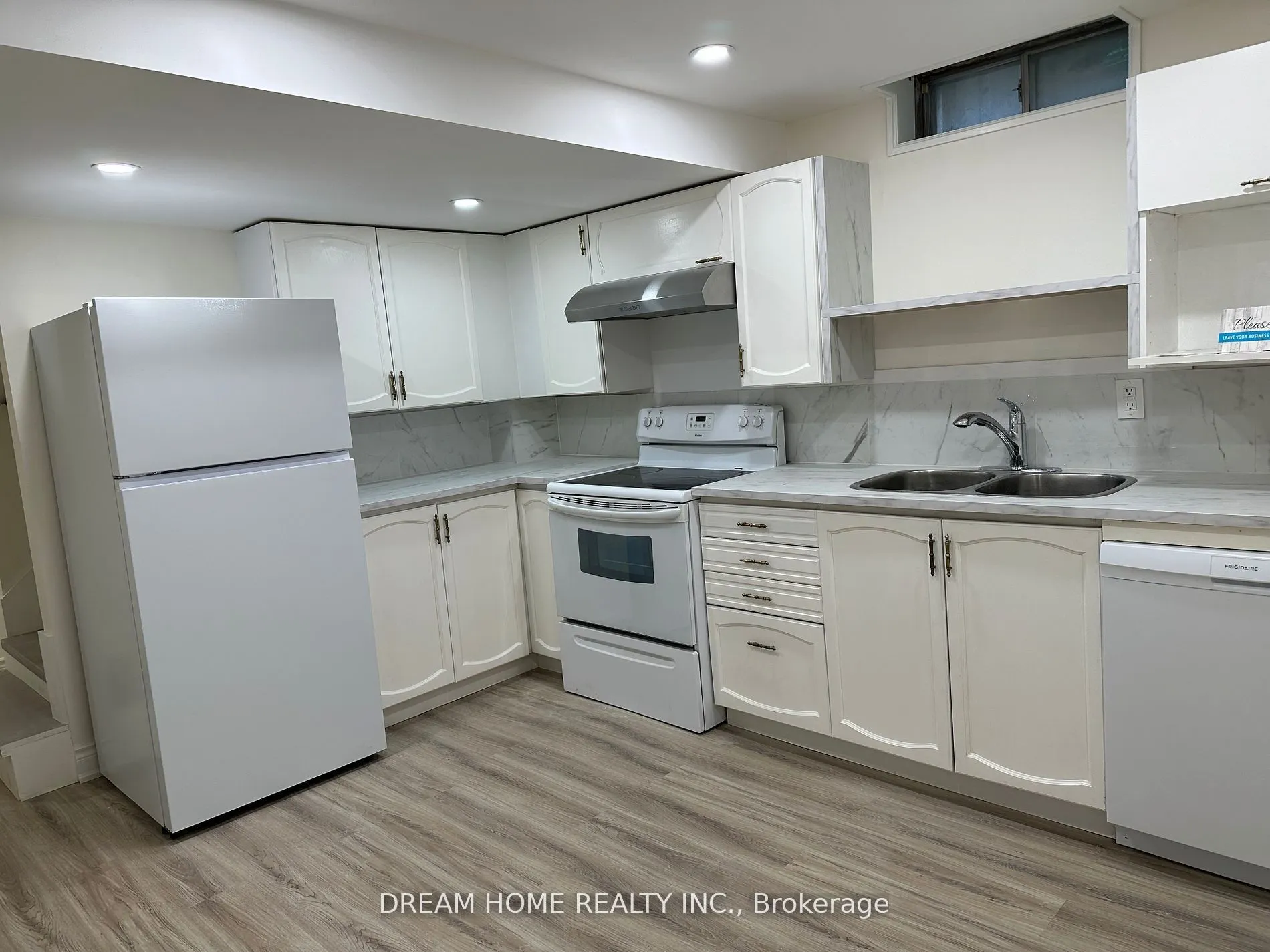 3269 Magwood Road #Lower