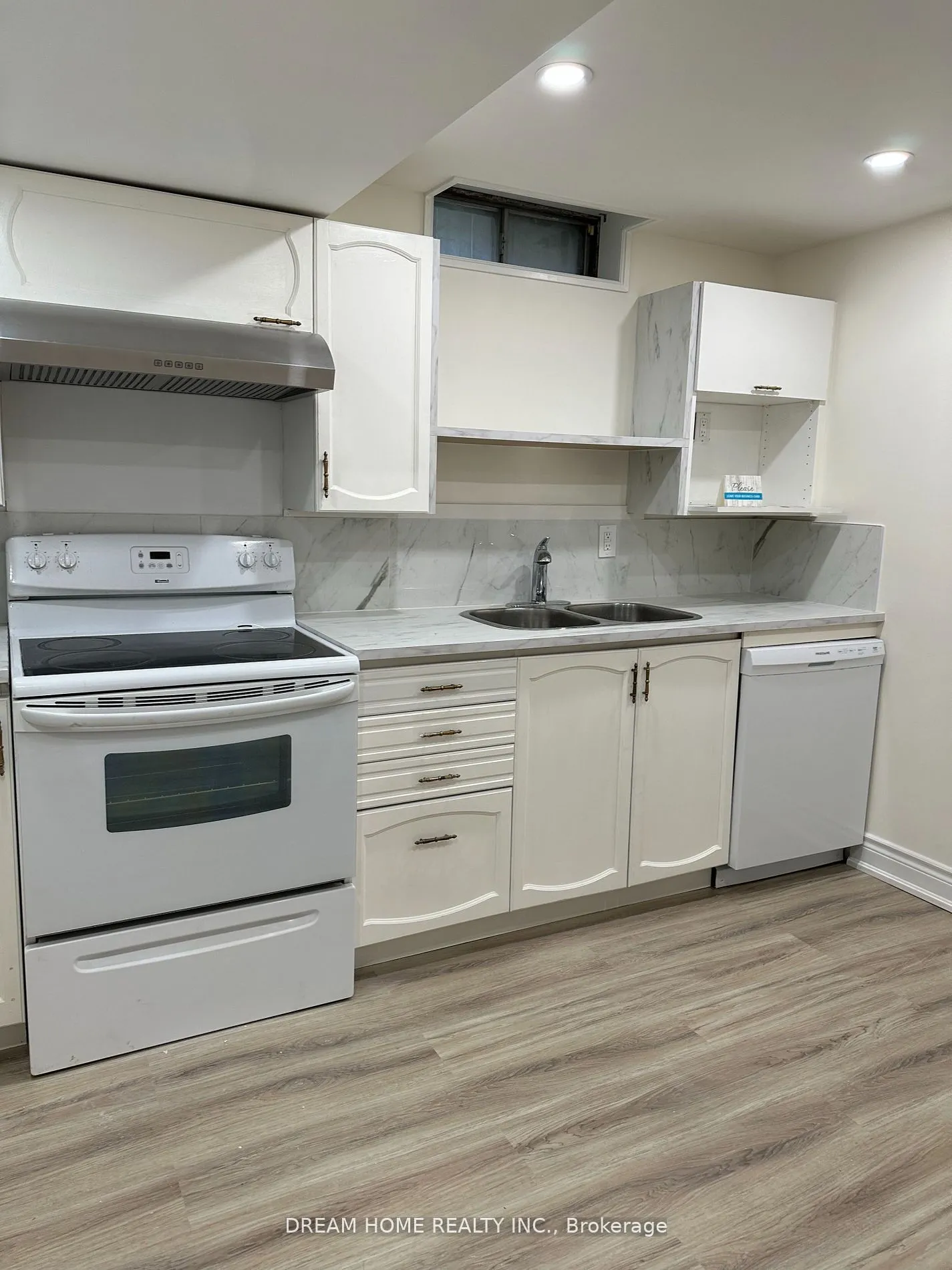 3269 Magwood Road #Lower