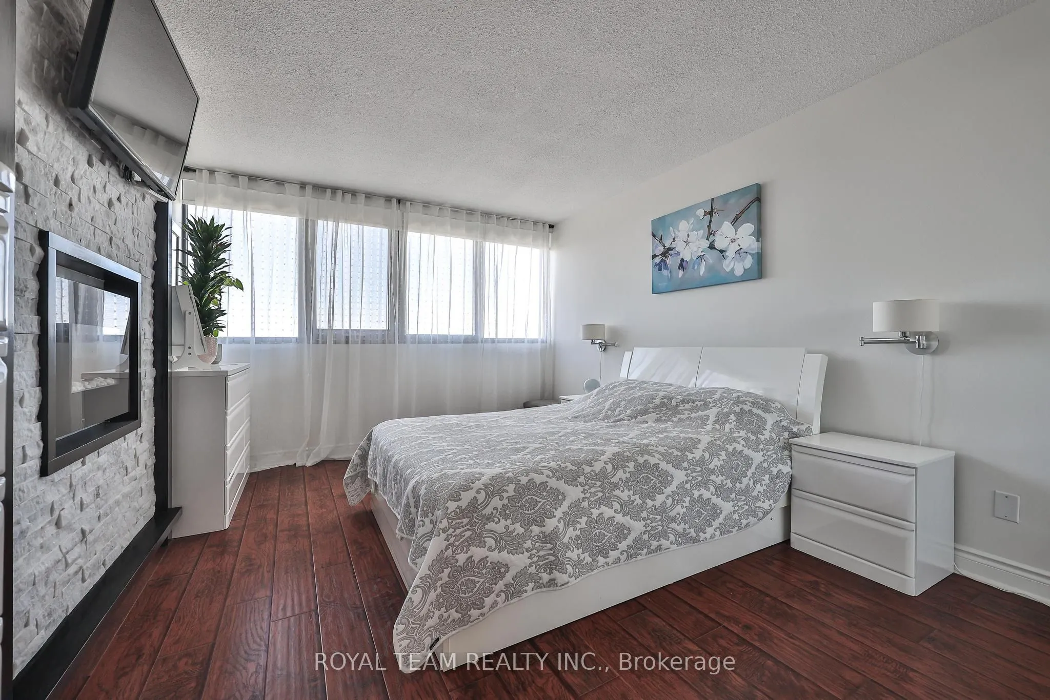 1333 Bloor Street #2004