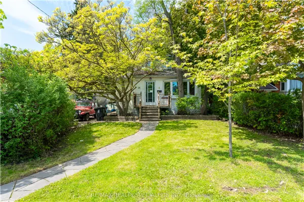 4 Elton Crescent