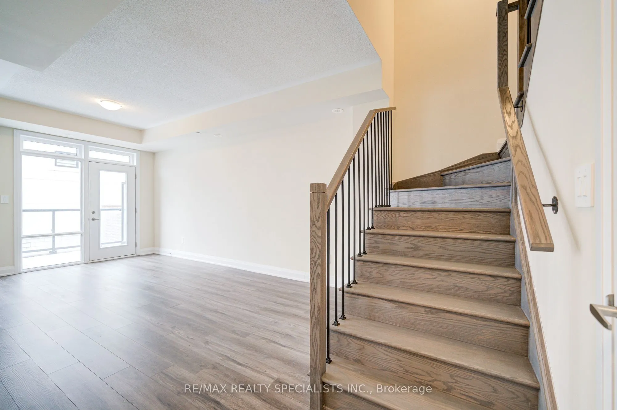 1573 Rose Way #108