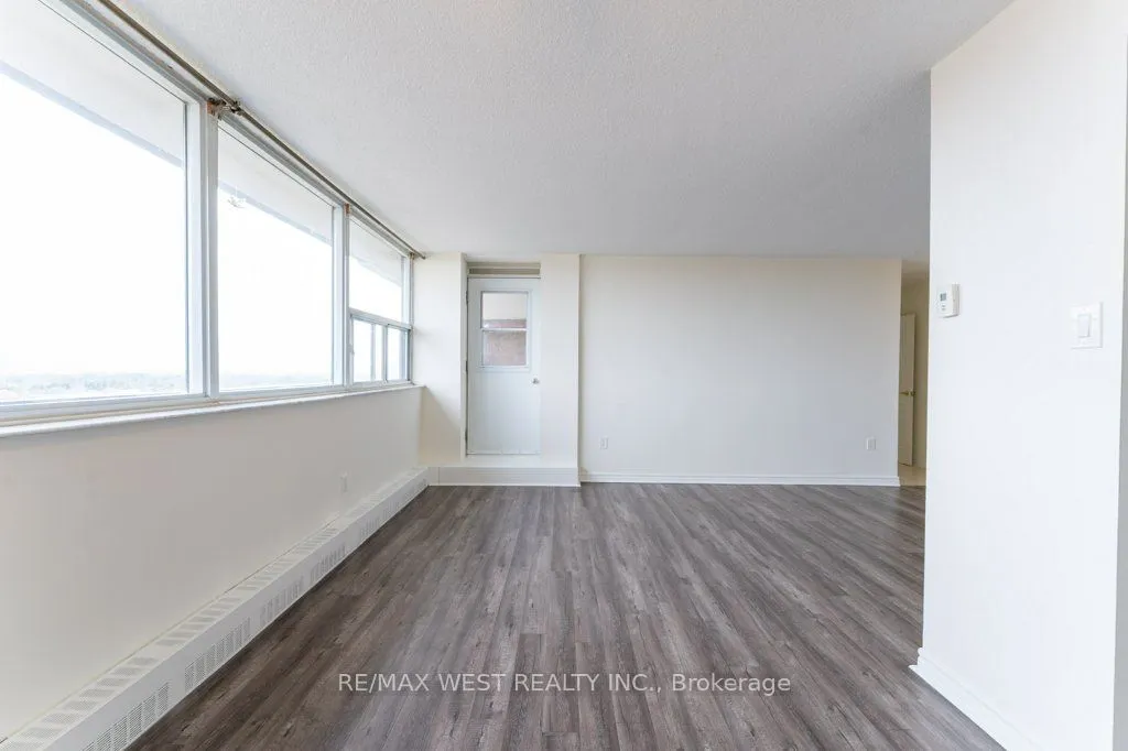 3501 Glen Erin Drive #1001