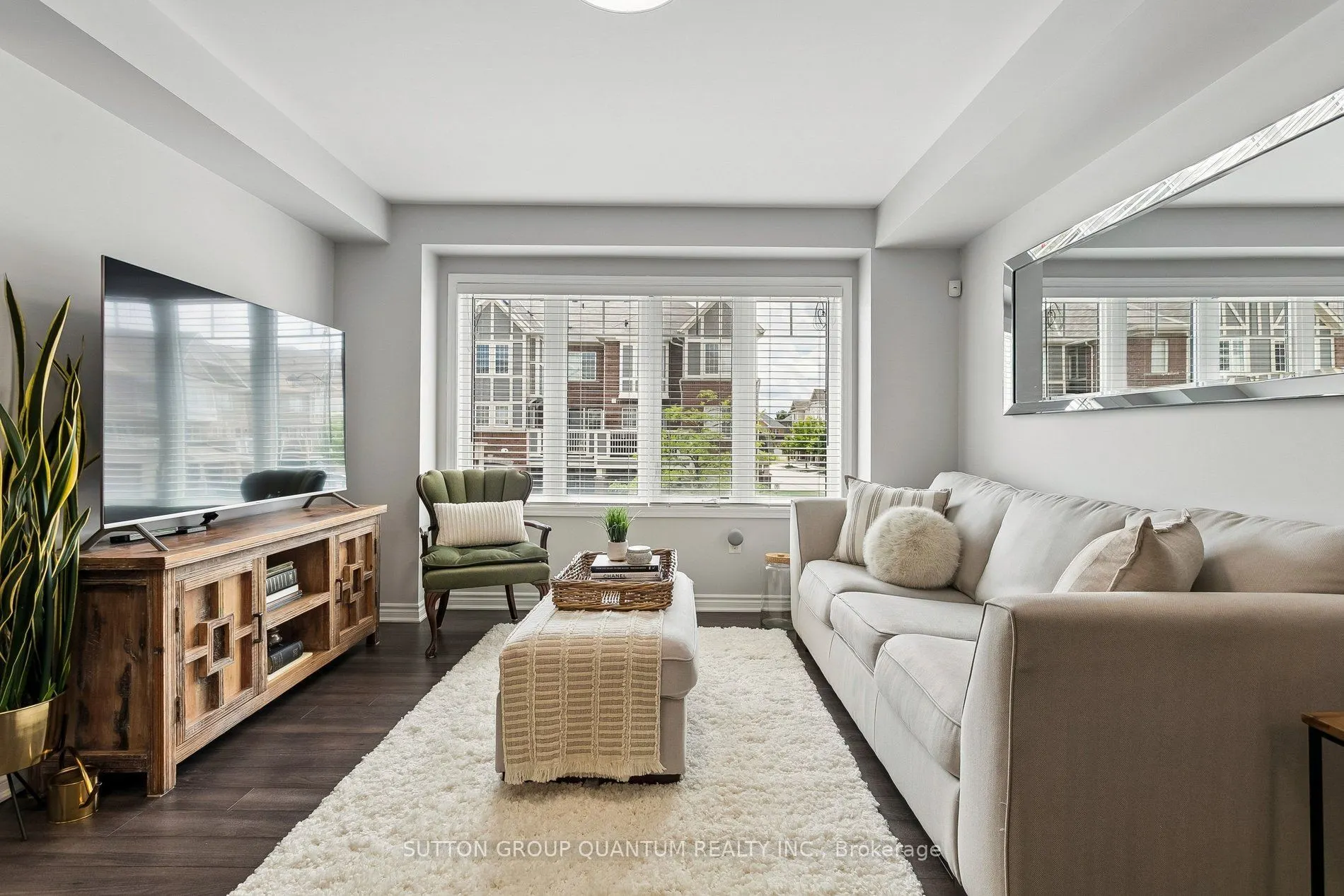 1571 Leblanc Court