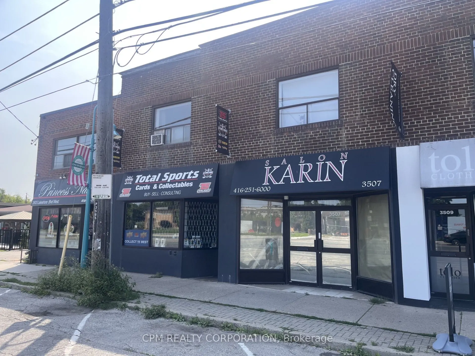 3507 Lake Shore Boulevard W