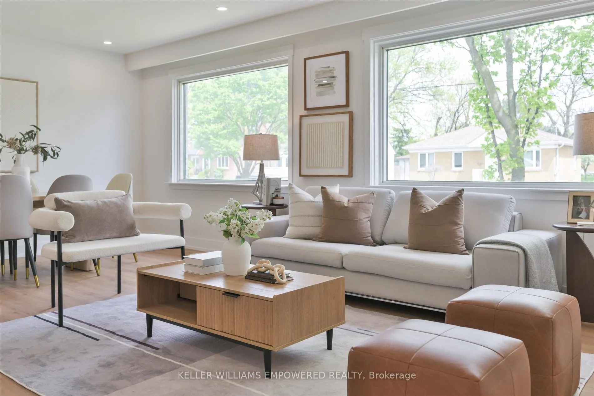 42 Deerhurst Avenue