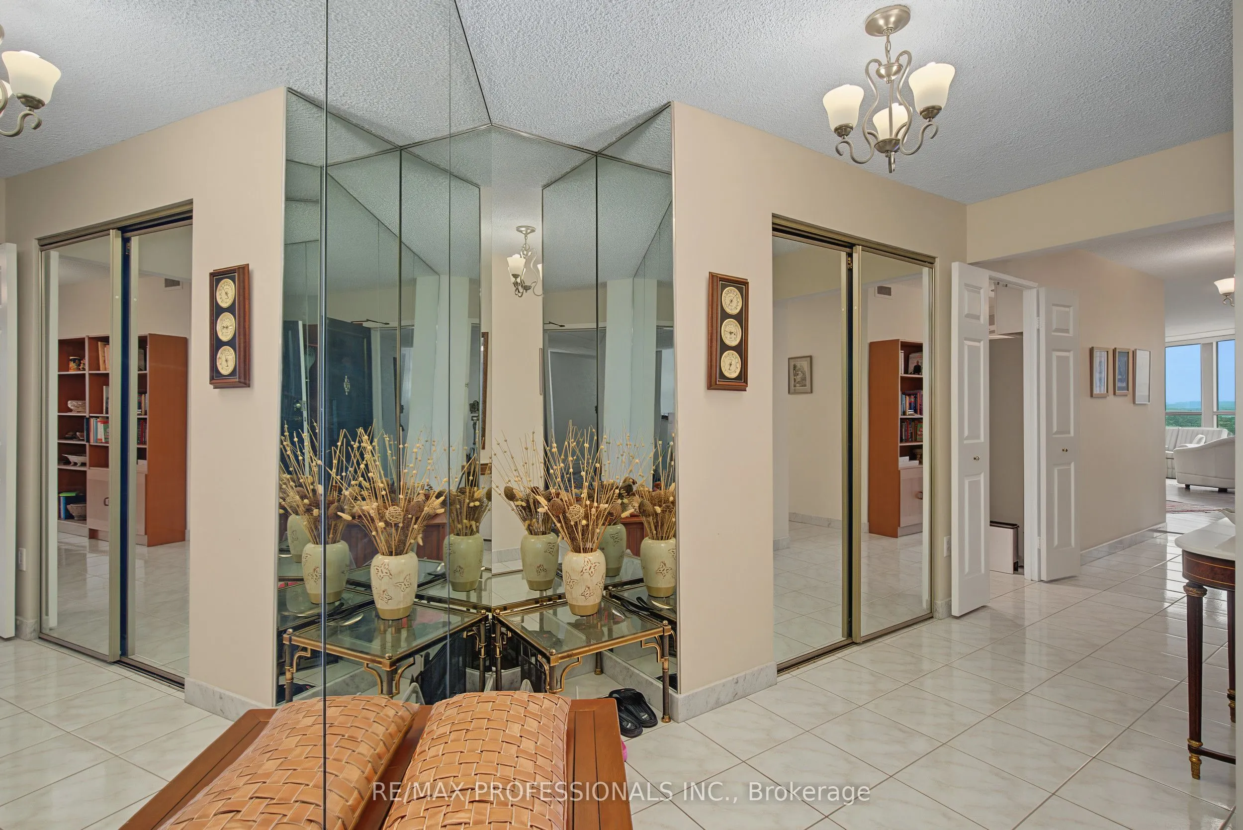 2010 Islington Avenue #1004
