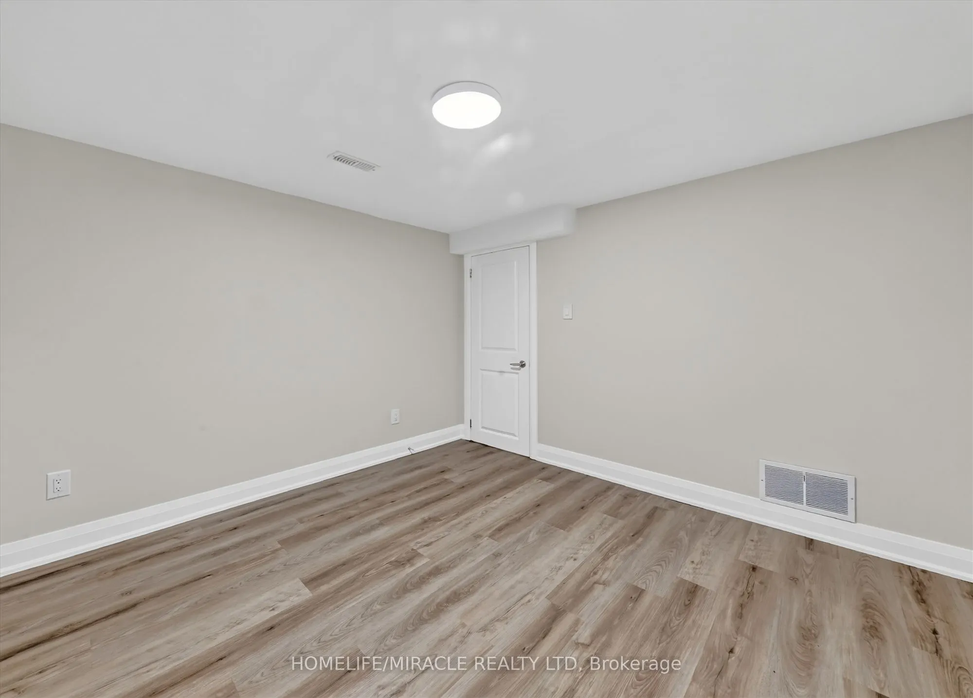 18 Elderfield Crescent