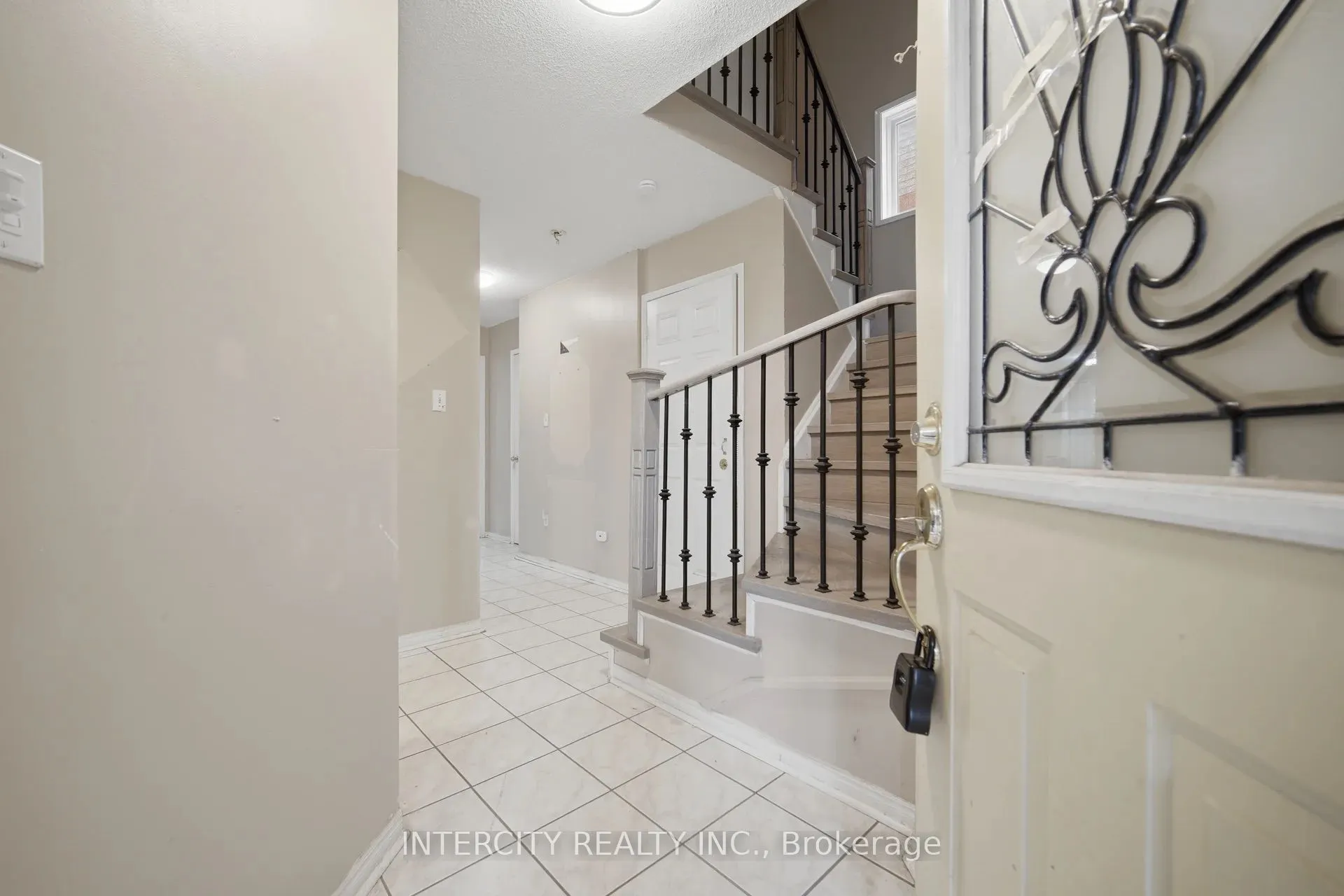 42 Mosley Crescent
