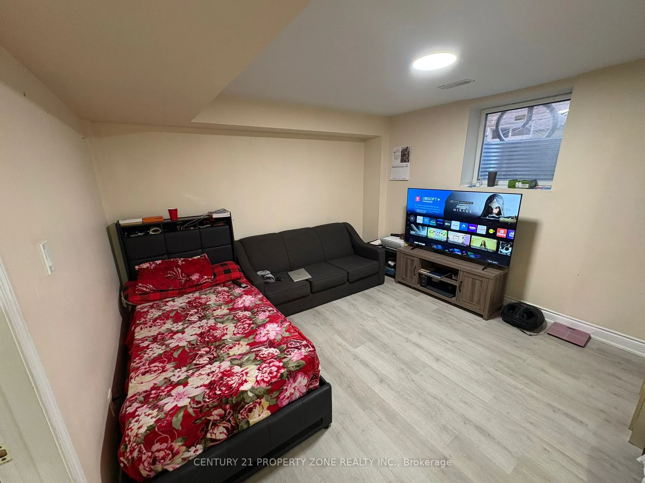 84 Tideland Drive